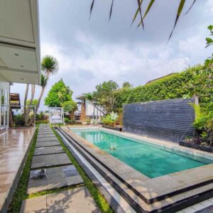 Villa Almira Satu View Pegunungan Kolam dan Billiard